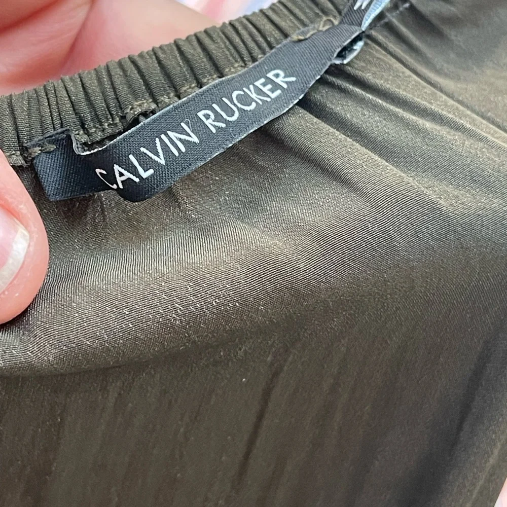 Calvin Rucker - Picture 8 of 11